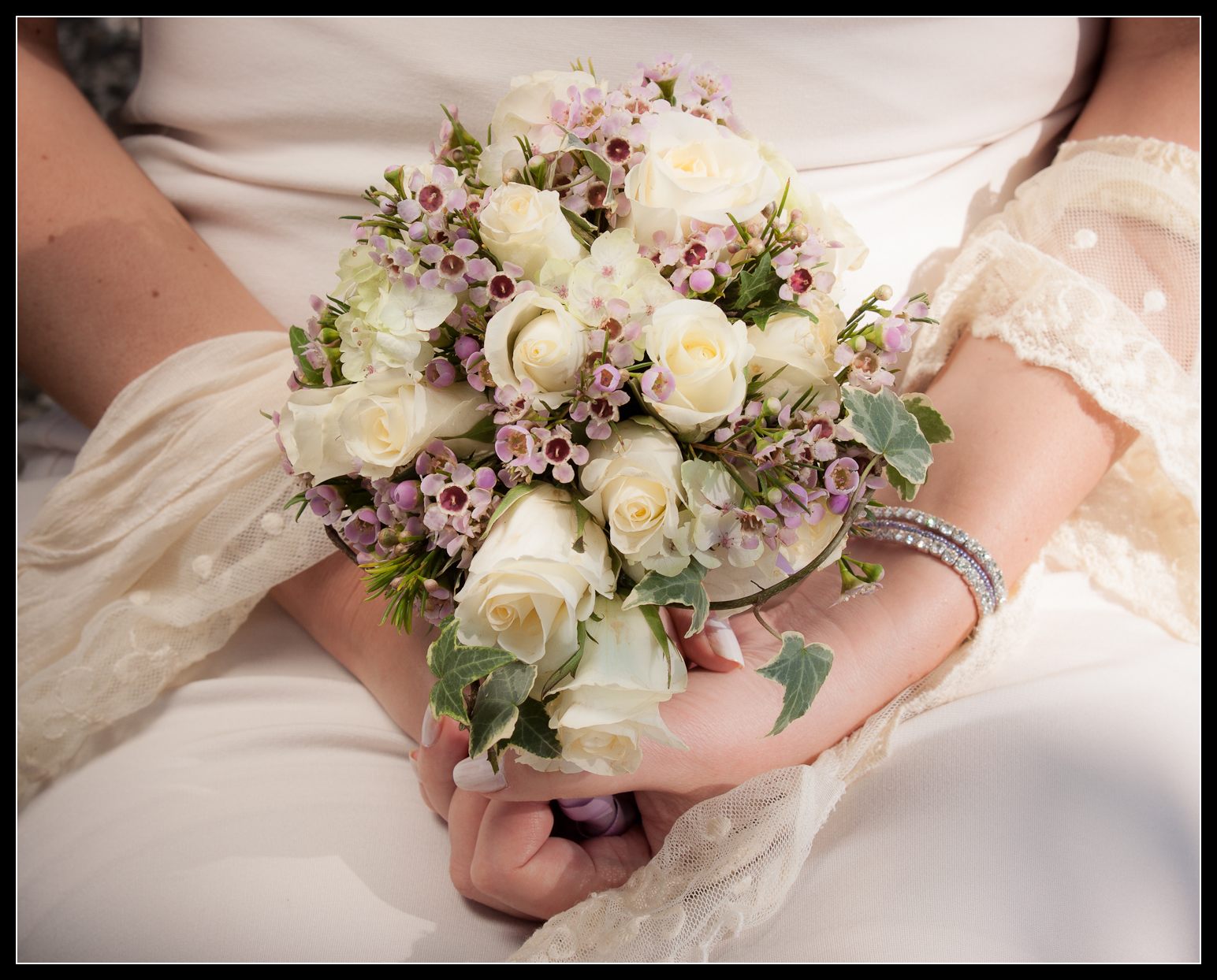 Bouquet of flowers explained Stavern Blomstermakeri